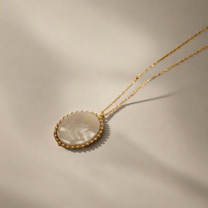 Mother of Pearl Gold Pendant Necklace