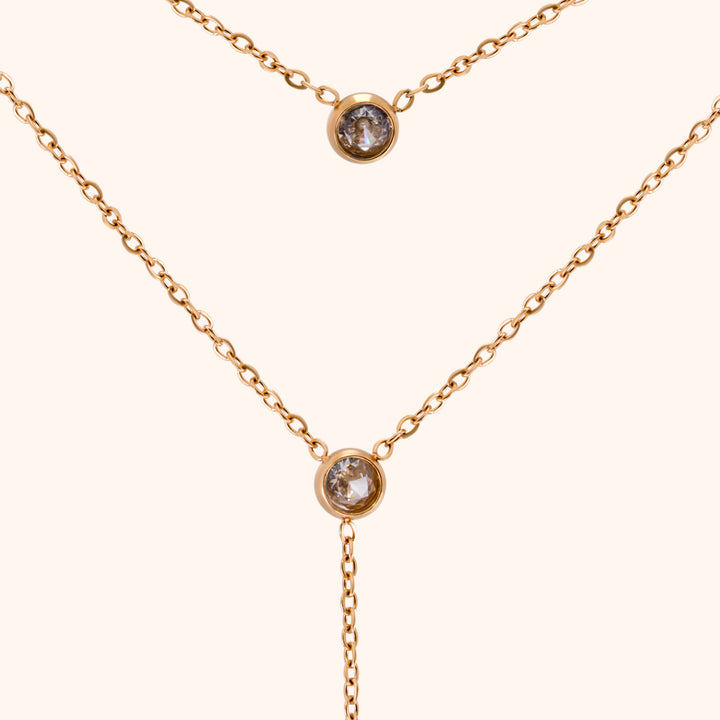 Luna Lariat