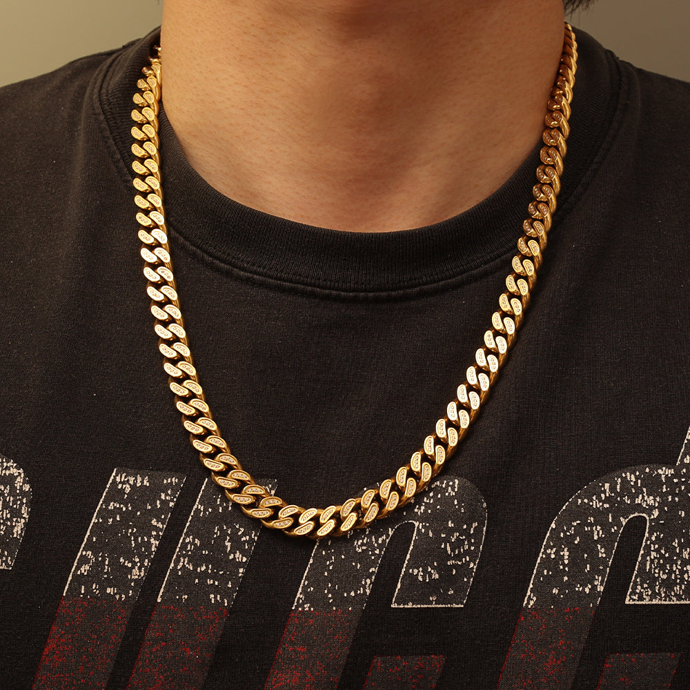 Classic Cuban Link Chain Necklace – Unisex Gold Necklace with Iced Detailing