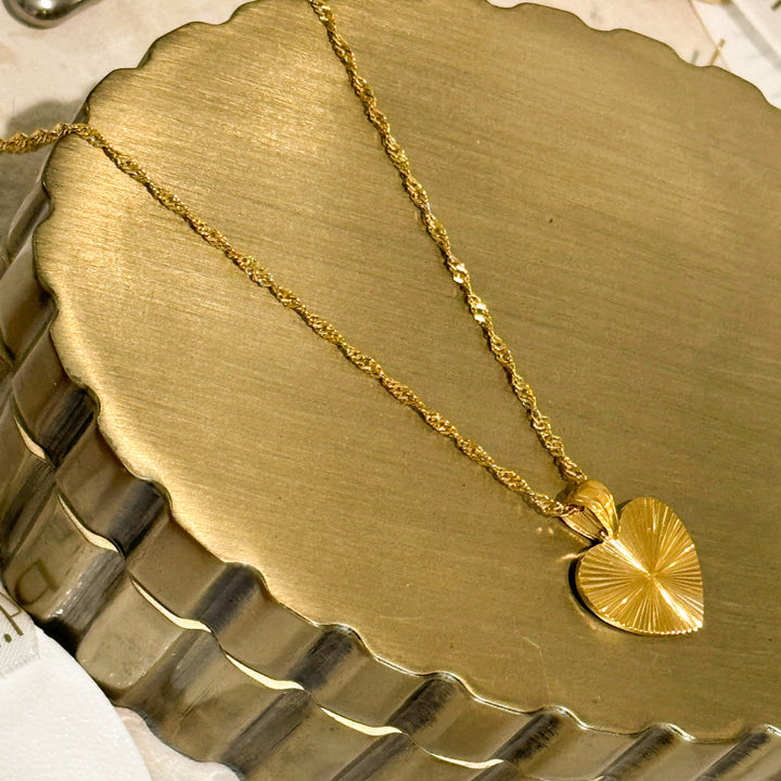 Golden Heart Radiance Necklace