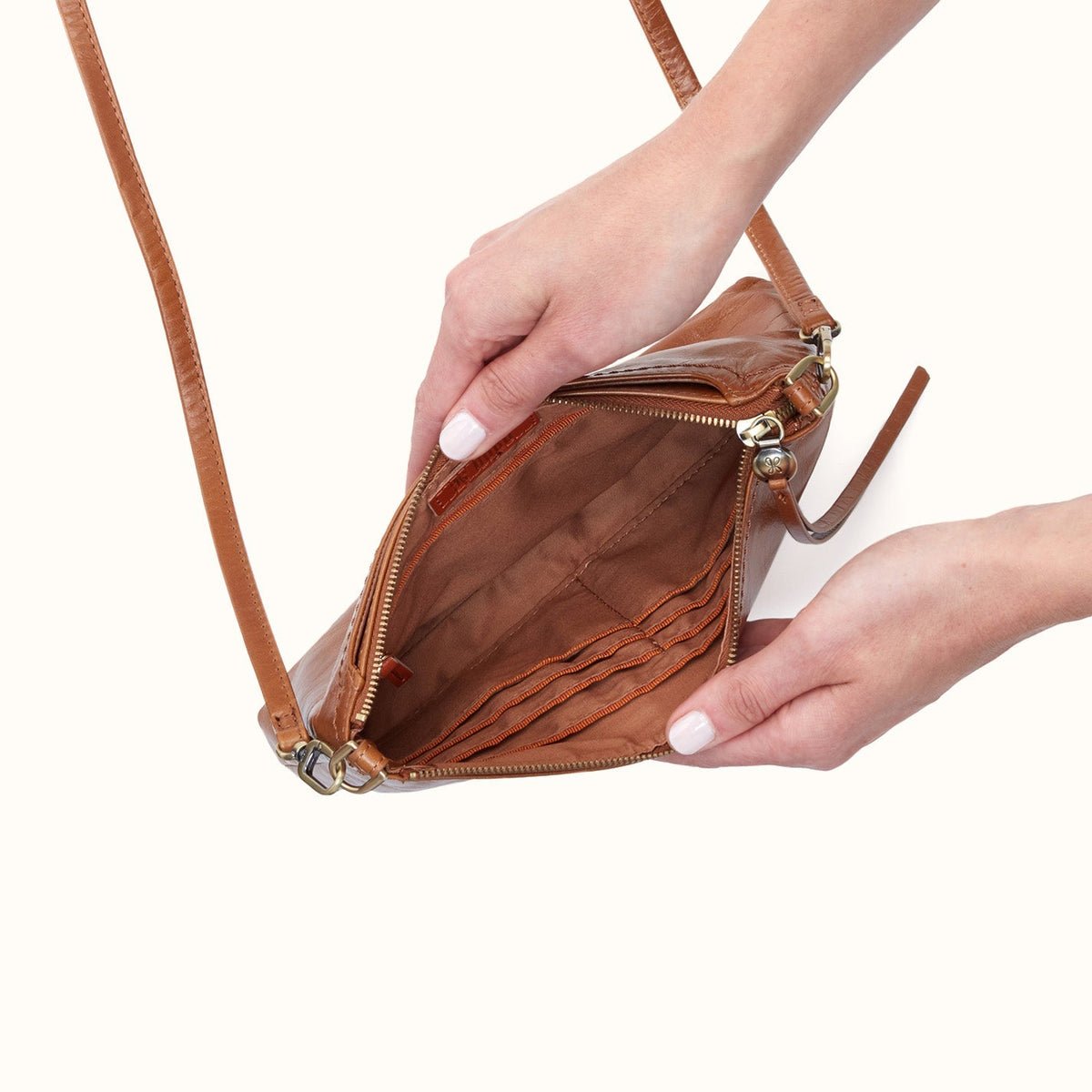 DARCY CROSSBODY VI-TRUF