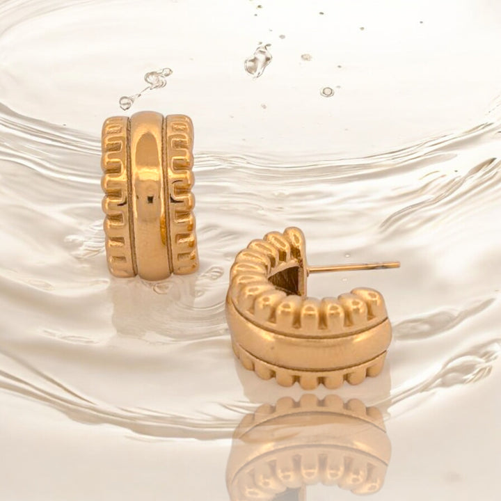 Sculpted Gold Ribbed Curved Hoops