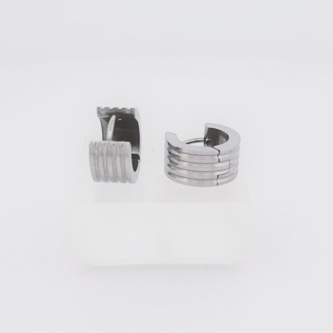 Ribbed Everyday Huggie Earrings