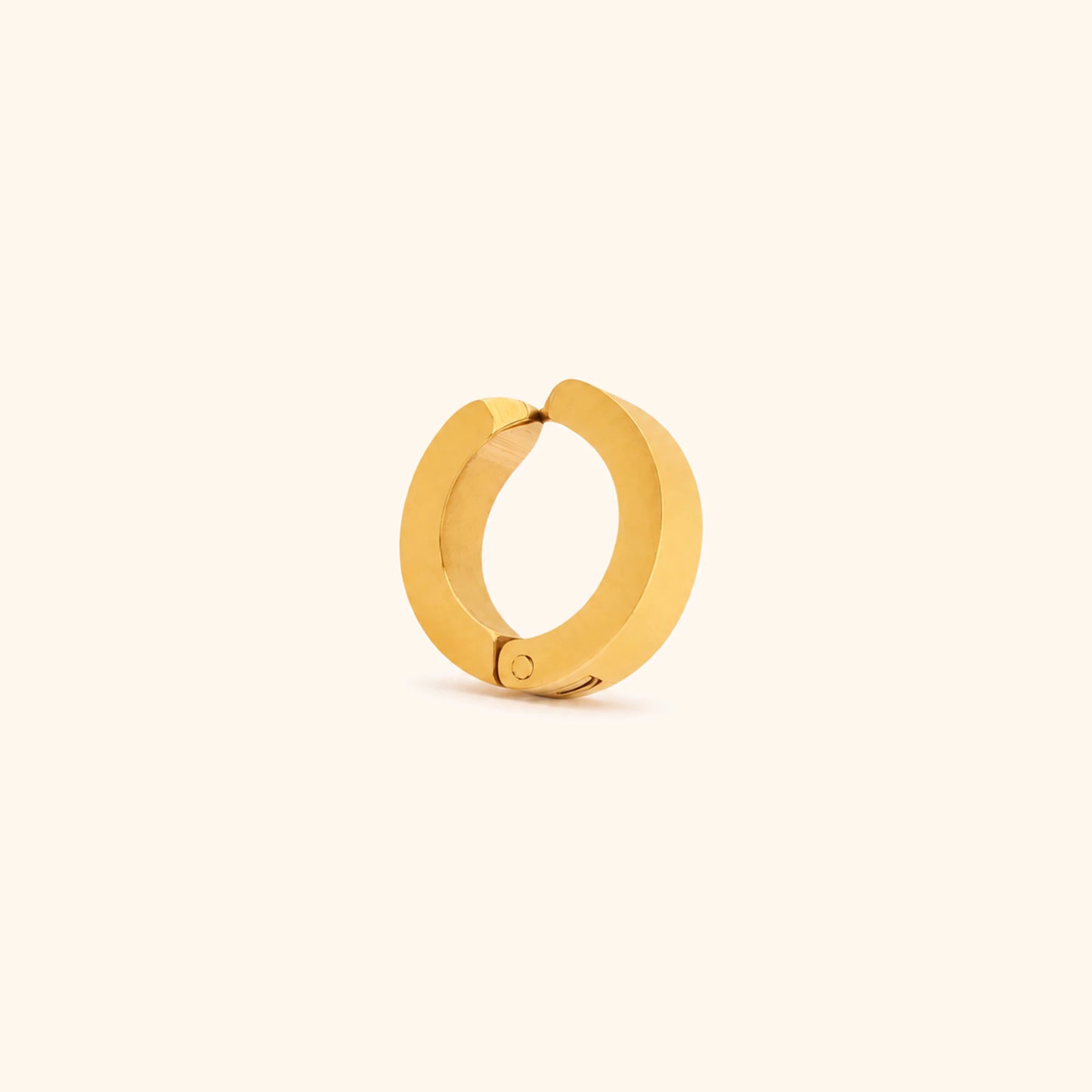 18k gold earring cuff